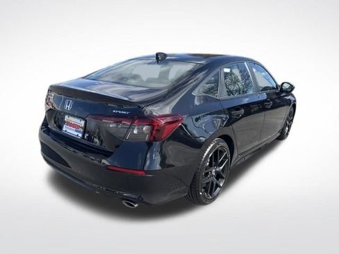 Certified 2025 Honda Civic Sport image 5