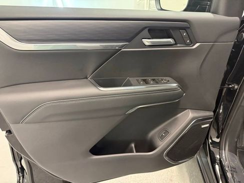 New 2026 GMC Acadia Elevation FWD image 13