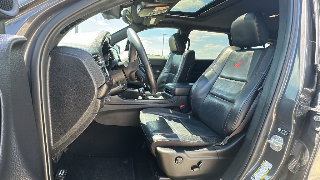 Used 2023 Dodge Durango GT RWD image 4