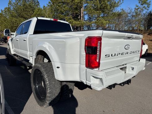 Used 2025 Ford F450 Lariat w/ FX4 Off-Road Package image 7