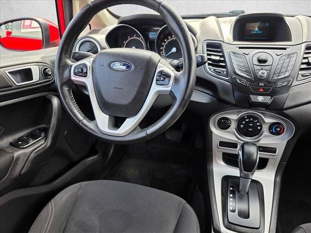 Used 2015 Ford Fiesta SE FWD image 18