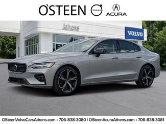Used 2024 Volvo S60 B5 Plus FWD video 1