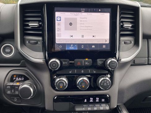 New 2026 RAM 1500 4x4 Crew Cab image 27