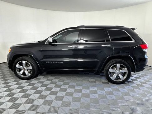 Used 2016 Jeep Grand Cherokee Overland AWD/4WD image 9