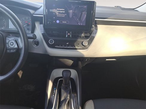 Used 2023 Toyota Corolla LE w/ LE Convenience Package image 11