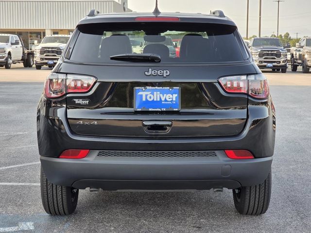 New 2026 Jeep Compass Latitude AWD/4WD image 5