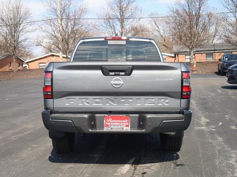 New 2026 Nissan Frontier S image 5