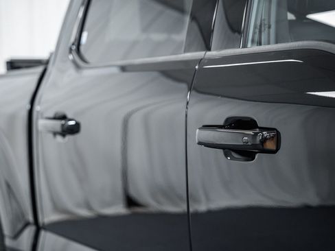 Certified 2023 Ford F150 Lariat w/ Equipment Group 502A High image 15