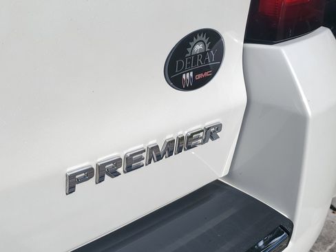 Used 2020 Chevrolet Suburban Premier image 9