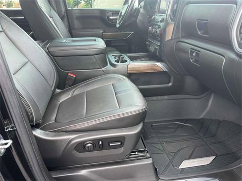 Used 2021 Chevrolet Silverado 1500 High Country w/ Technology Package image 24