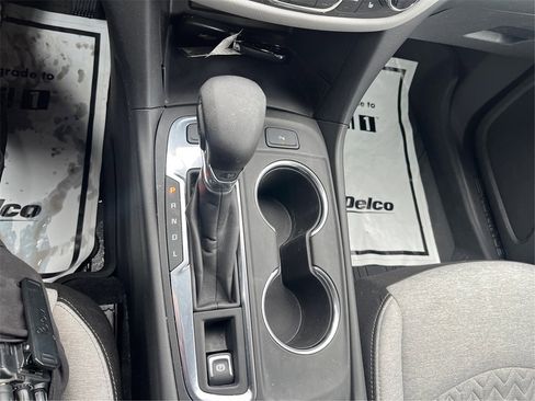 Used 2023 Chevrolet Equinox LT image 47