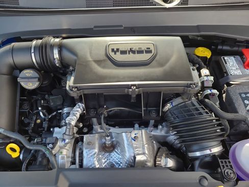 New 2025 Jeep Compass Limited w/ Sun & Sound Group image 17