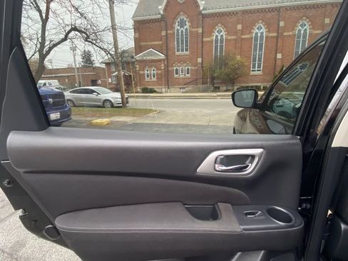 Used 2007 Chevrolet HHR LS image 10