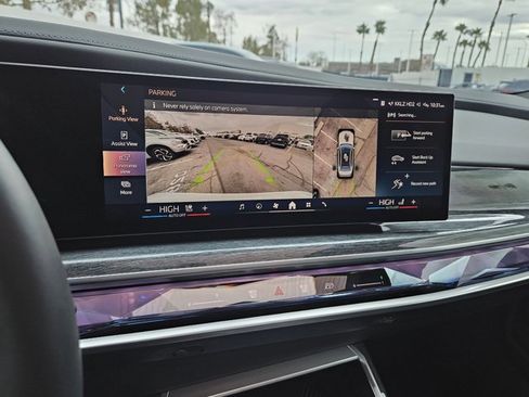 Certified 2025 BMW 760i xDrive image 13