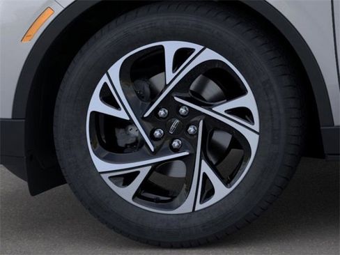 New 2026 Lincoln Nautilus Premier w/ Equipment Group 102A image 19