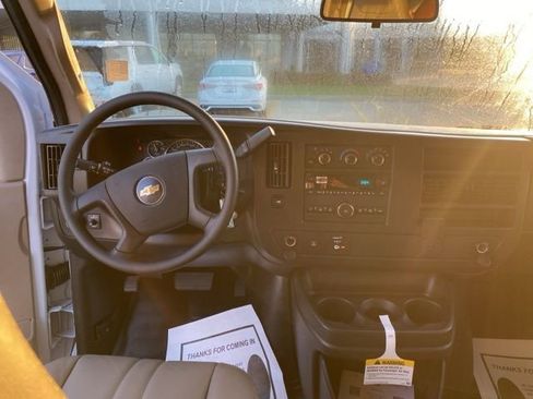 New 2026 Chevrolet Express 2500 image 17