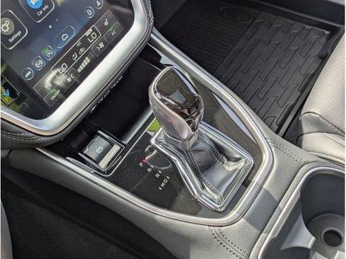 Certified 2025 Subaru Legacy Limited AWD/4WD image 60