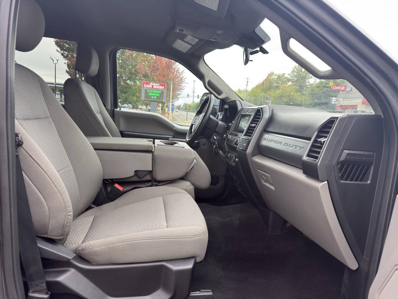 Used 2021 Ford F350 XLT w/ XLT Premium Package AWD/4WD image 11