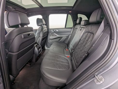 Used 2024 BMW X5 sDrive40i image 14