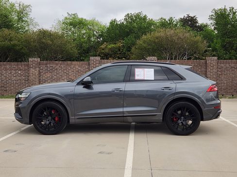 Used 2019 Audi Q8 Prestige w/ Adaptive Chassis Package image 5