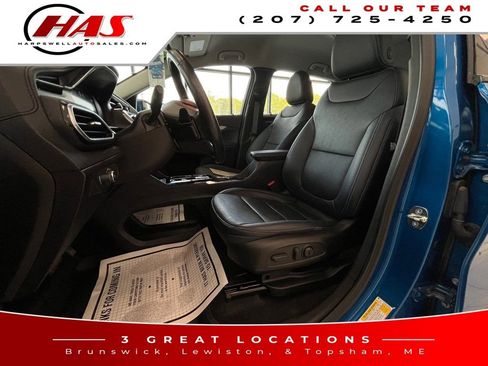 Used 2022 Chevrolet Bolt EUV LT w/ Convenience Package FWD image 10