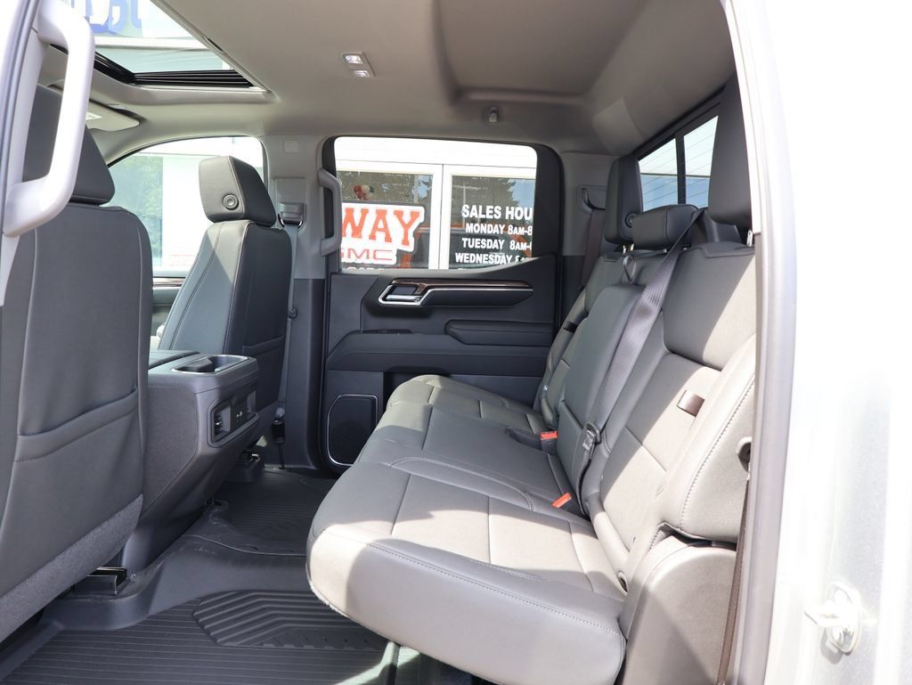 New 2026 Chevrolet Silverado 1500 LT Trail Boss w/ LT Trail Boss Premium Package AWD/4WD image 29