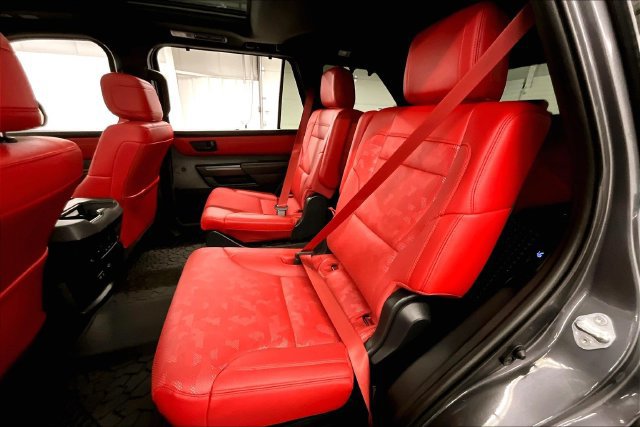 Used 2024 Toyota Sequoia TRD Pro AWD/4WD image 25