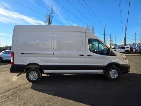 New 2026 Ford Transit 250 Base image 4