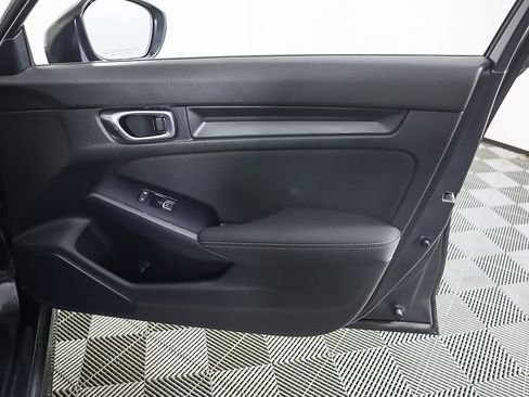 Used 2025 Honda Civic Sport image 21