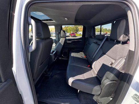 Used 2025 Chevrolet Silverado 1500 LTZ w/ LTZ Premium Package AWD/4WD image 3