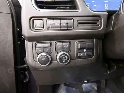 Used 2023 GMC Yukon SLE w/ Max Trailering Package AWD/4WD image 19