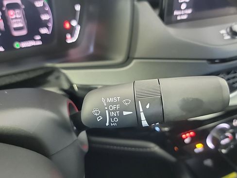 Certified 2025 Honda Accord EX-L image 28