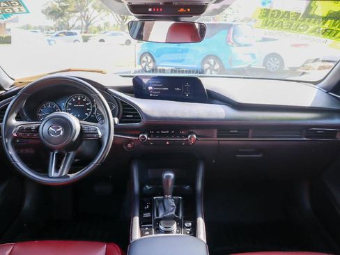 Used 2024 MAZDA MAZDA3 s image 13