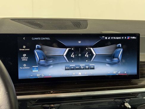 Used 2024 BMW X5 xDrive40i image 28