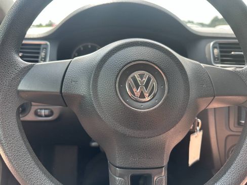 Used 2014 Volkswagen Jetta S FWD image 19