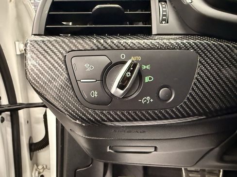 Used 2017 Audi A4 2.0T w/ Convenience Package image 23