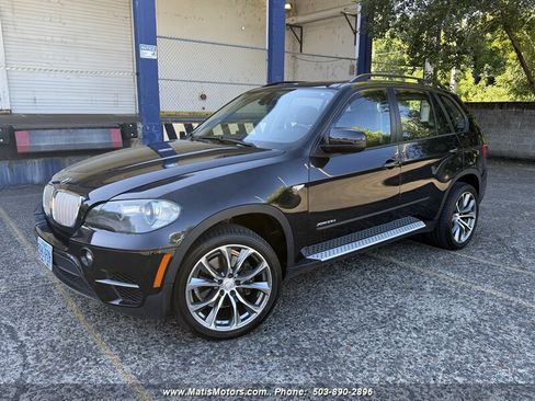 Used 2011 BMW X5 xDrive35d AWD/4WD image 1