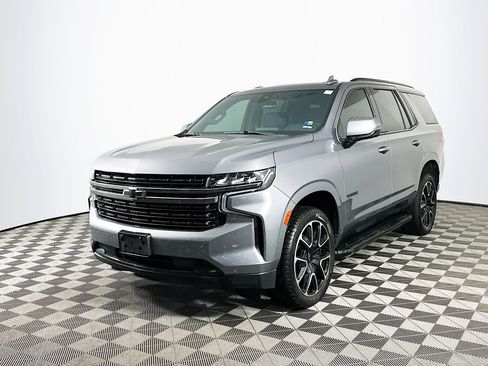 Used 2021 Chevrolet Tahoe RST w/ Luxury Package image 3