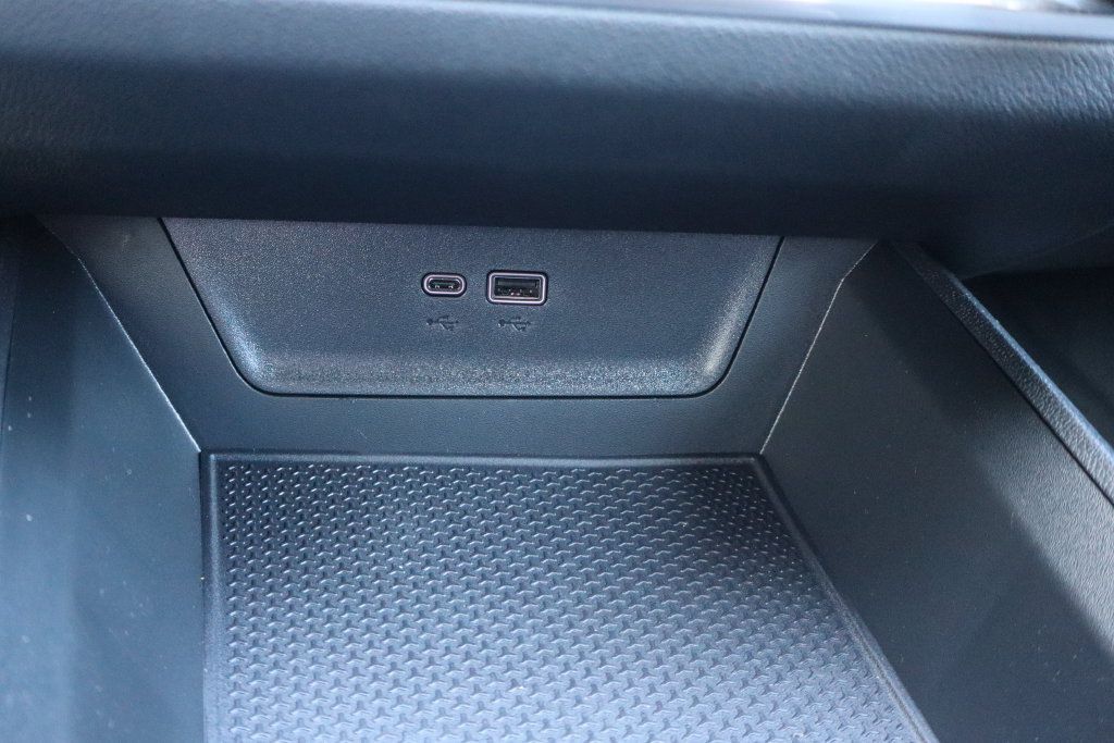 New 2027 Chevrolet Equinox LT FWD image 17