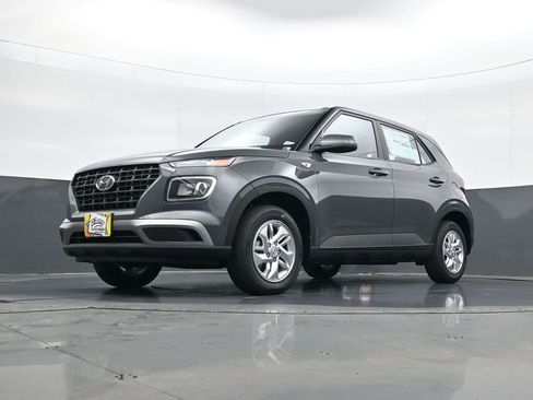 New 2026 Hyundai Venue SE image 21