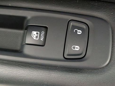 Used 2019 Jeep Compass Latitude w/ Popular Equipment Group AWD/4WD image 33