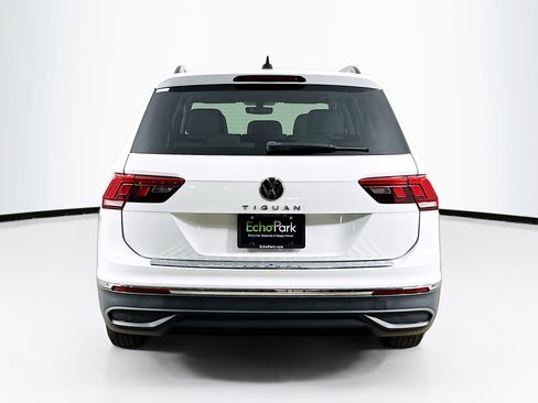 Used 2023 Volkswagen Tiguan S image 7