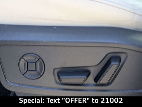 Certified 2025 Audi Q5 Premium AWD/4WD image 22