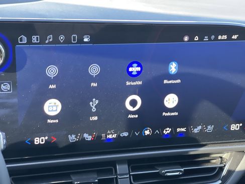 New 2025 Chevrolet Equinox EV RS image 49