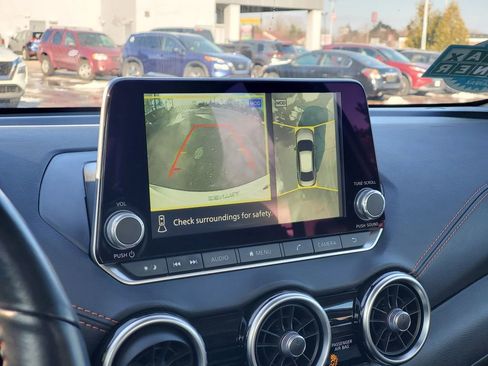 Used 2023 Nissan Sentra SR w/ SR Premium Package image 30