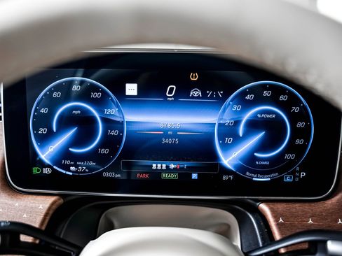 Certified 2023 Mercedes-Benz EQS 450+ SUV image 12