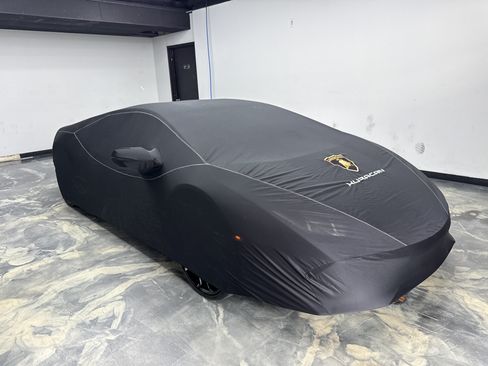 Used 2017 Lamborghini Huracan LP 610-4 AWD/4WD image 46