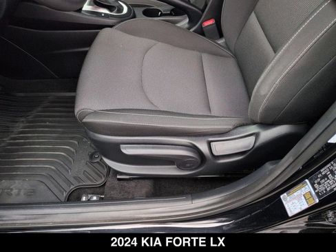 Used 2024 Kia Forte LX FWD image 15
