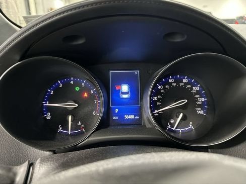 Used 2018 Toyota C-HR XLE FWD image 14