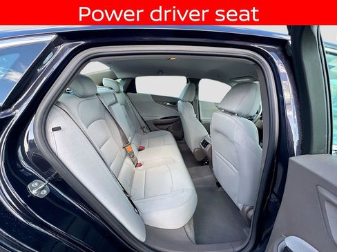 Used 2023 Chevrolet Malibu LT image 11